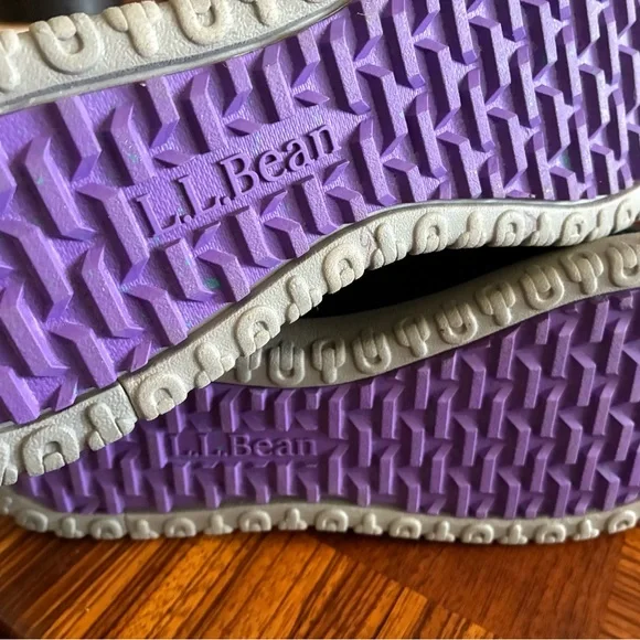 New L.L. Bean Purple and Black Mountain Classic Quilted Booties - Picture 8 of 8